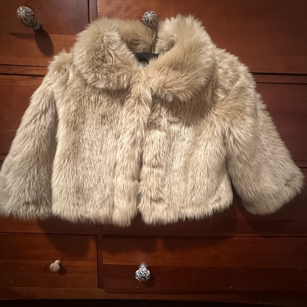 Kids Faux Fur Collard jacket- Tan NWOT